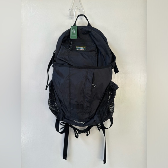 NWT L.L.Bean Stowaway Backpack - Picture 2 of 4